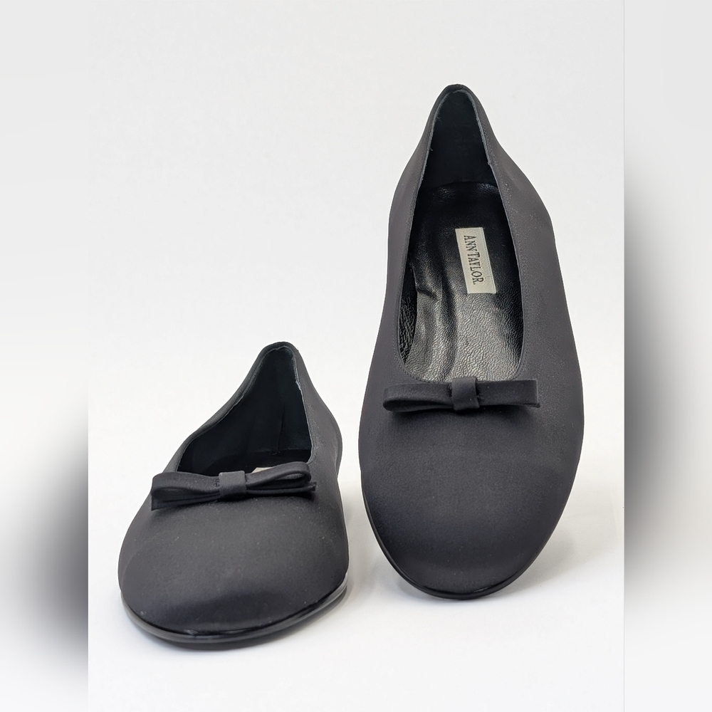 Ann Taylor NiNa Satin Ballet Flats with Bows/Leather Soles Women Size 8 M - Picture 13 of 17